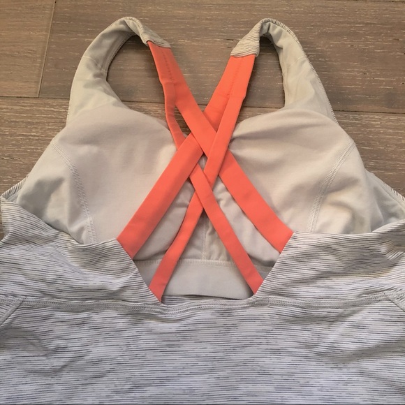 Lululemon Sports Tank Top - Picture 4 of 5